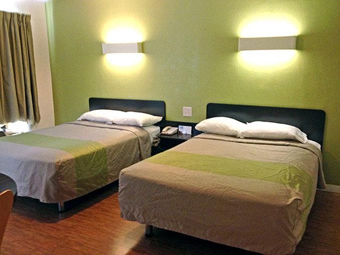 Motel 6 San Rafael Extérieur photo