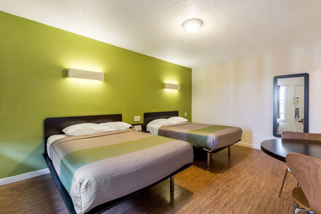 Motel 6 San Rafael Extérieur photo