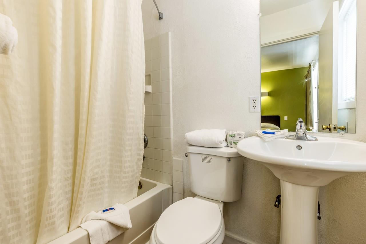 Motel 6 San Rafael Extérieur photo