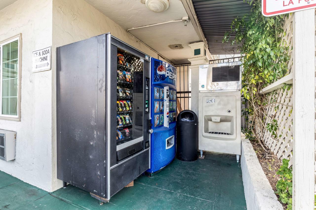 Motel 6 San Rafael Extérieur photo