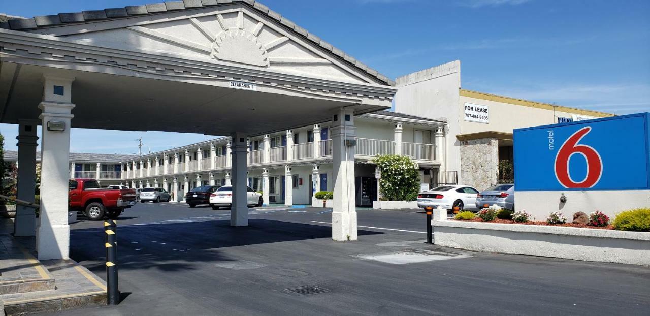 Motel 6 San Rafael Extérieur photo