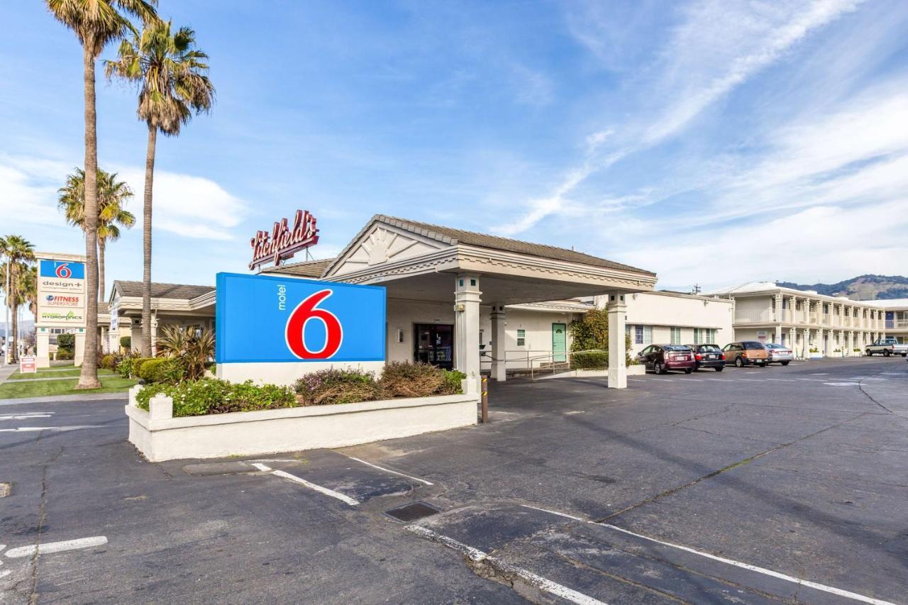 Motel 6 San Rafael Extérieur photo